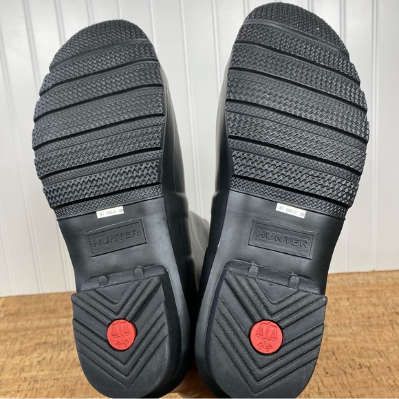 Hunter Original Tall Black Matte Boots - Picture 11 of 14